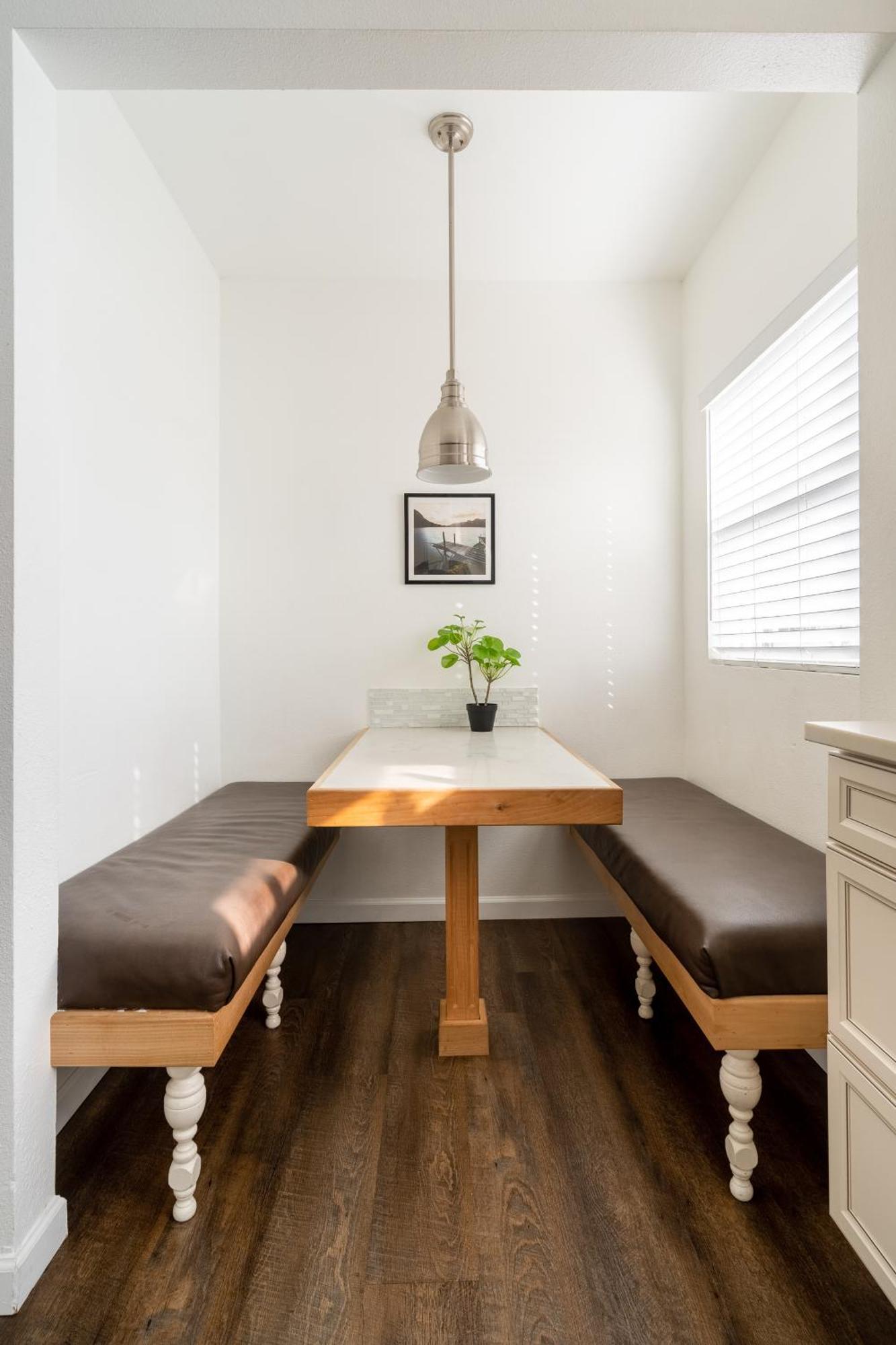 Collection - Spacious 4 Bedroom W Two Kitchens * Portland