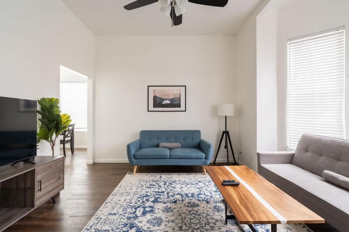 Collection - Spacious 4 Bedroom W Two Kitchens * Portland