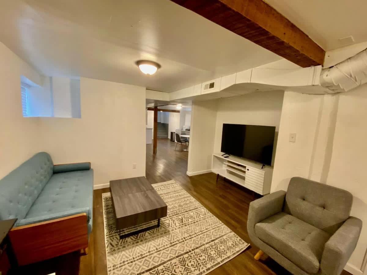 Holiday home Collection - Spacious 4 Bedroom W Two Kitchens Portland