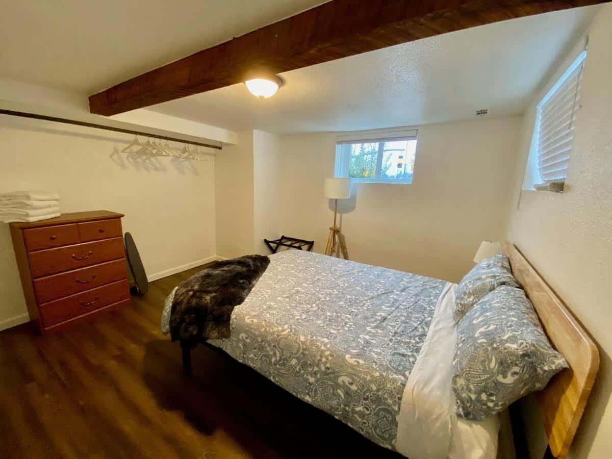 Holiday home Collection - Spacious 4 Bedroom W Two Kitchens Portland