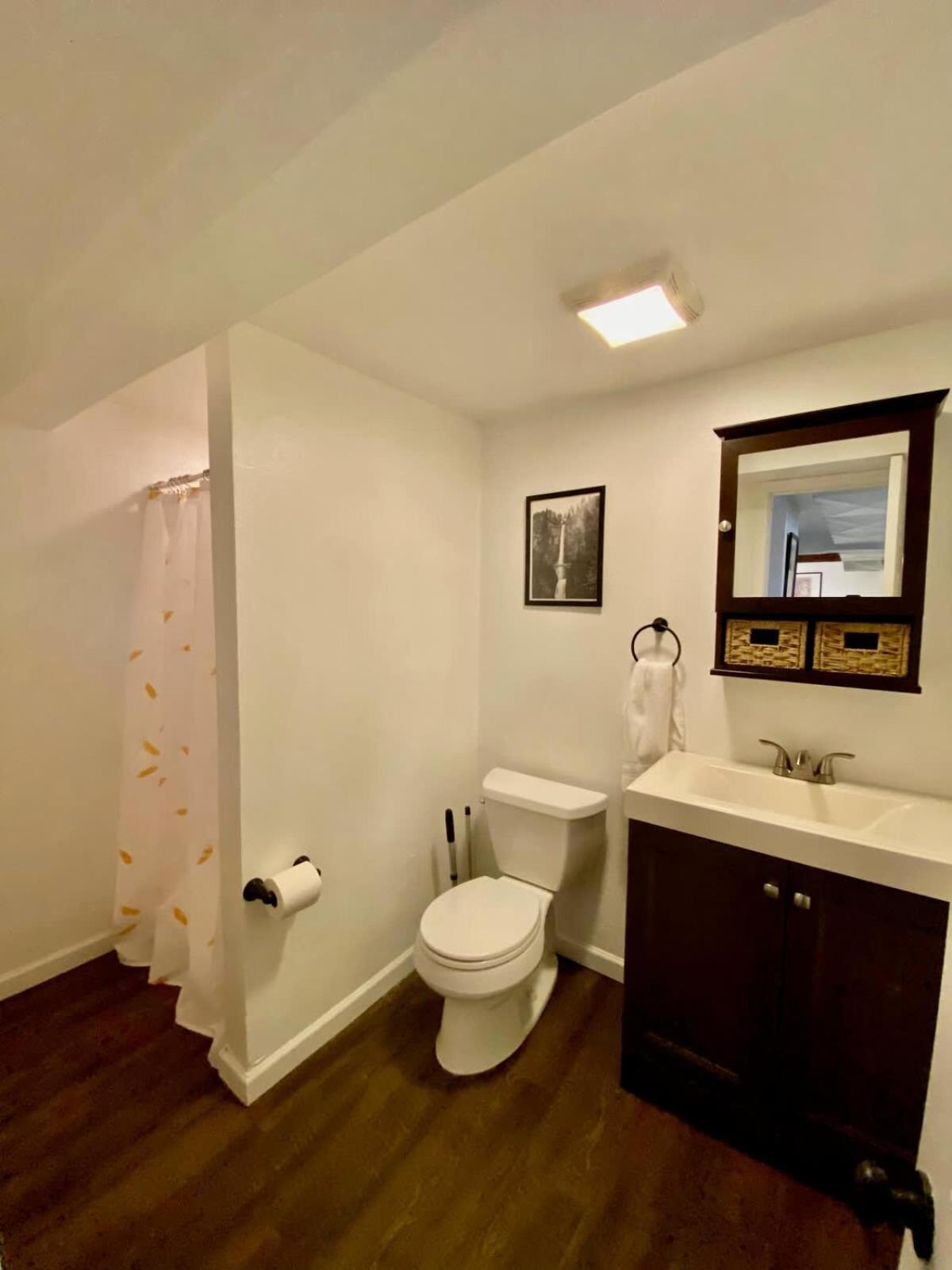 Holiday home Collection - Spacious 4 Bedroom W Two Kitchens Portland